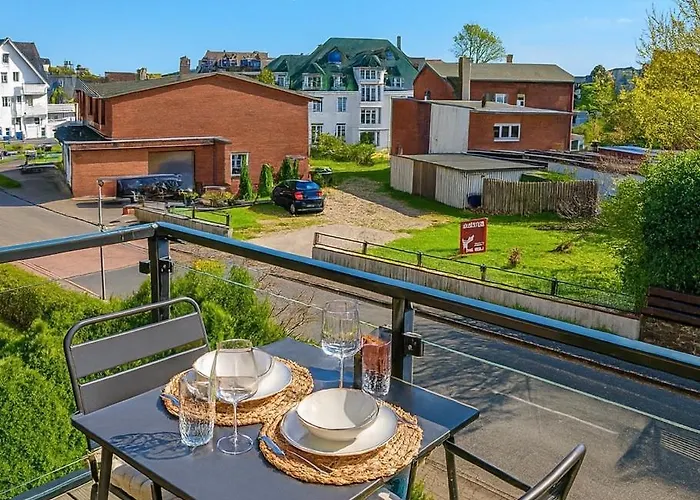 Pierside - Pier 4 Haffkrug